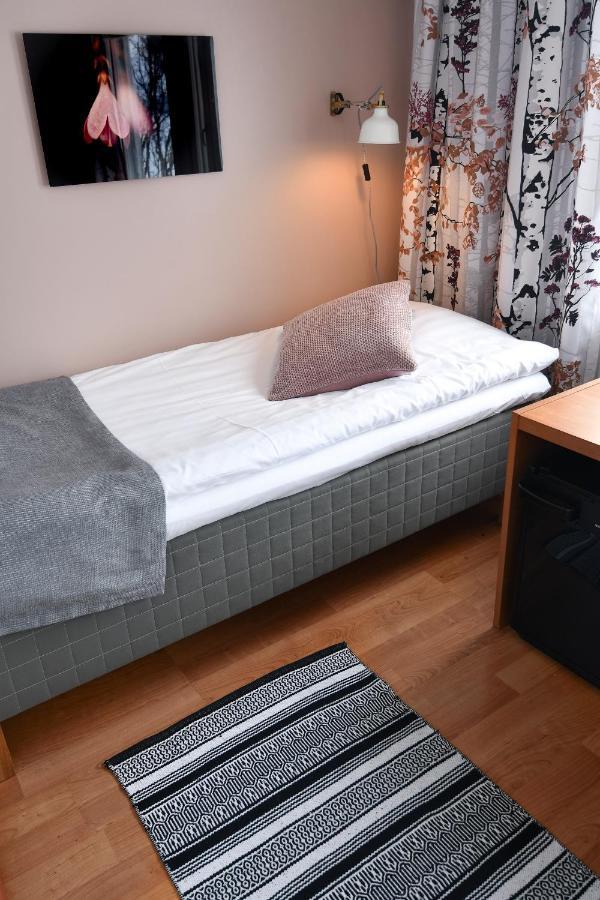 Kilpisjaerven Retkeilykeskus Rooms Kilpisjärvi Eksteriør bilde